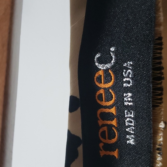 Skirt - Picture 4 of 5